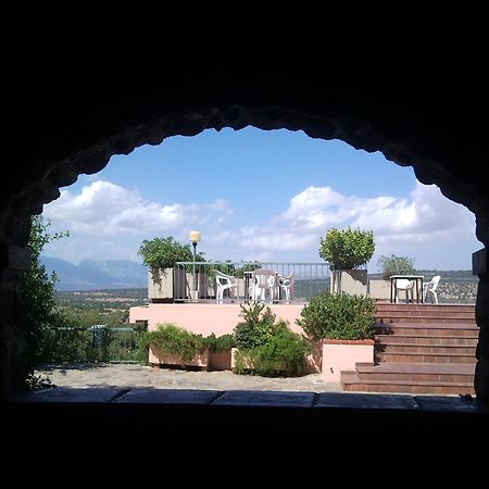 Hotel Ispinigoli Доргали Экстерьер фото