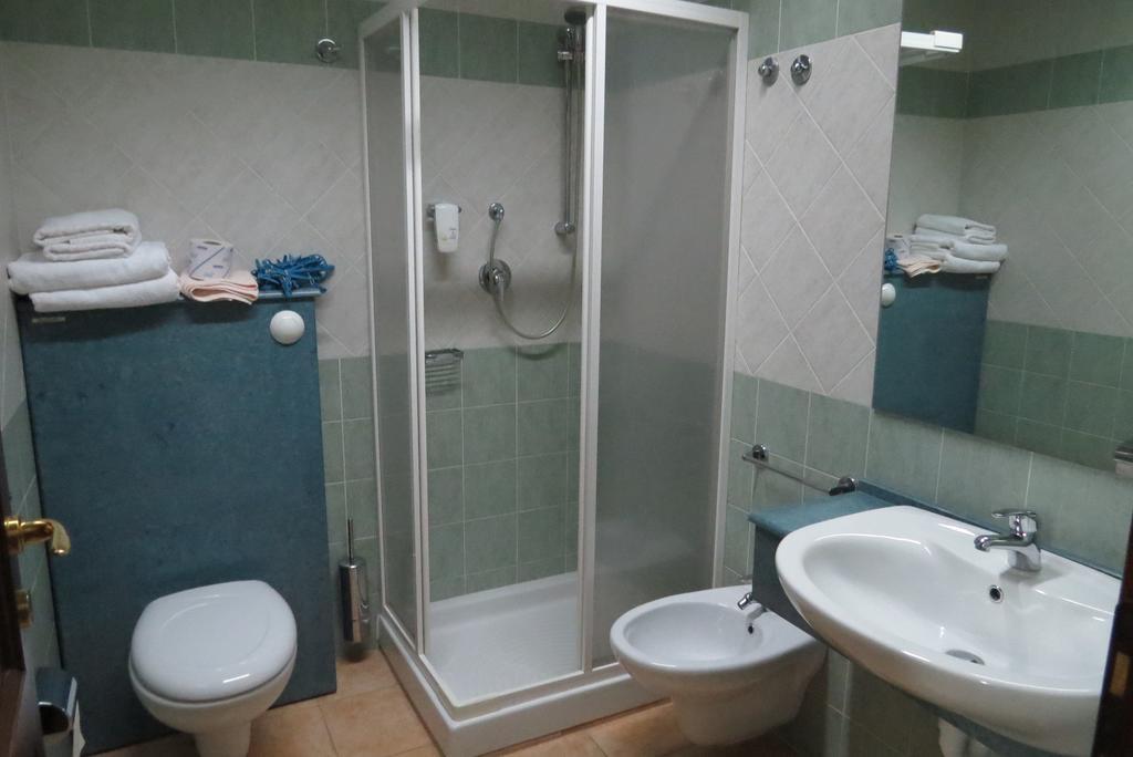 Hotel Ispinigoli Доргали Номер фото