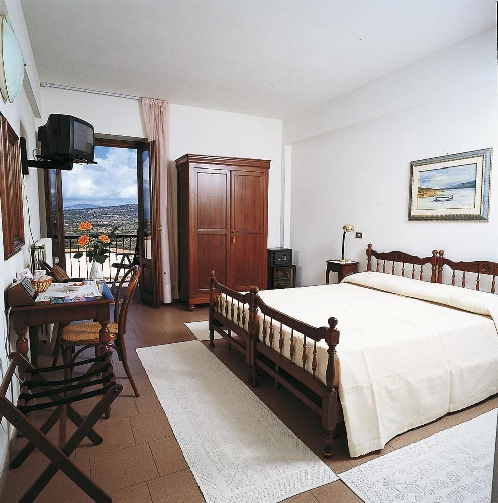 Hotel Ispinigoli Доргали Экстерьер фото